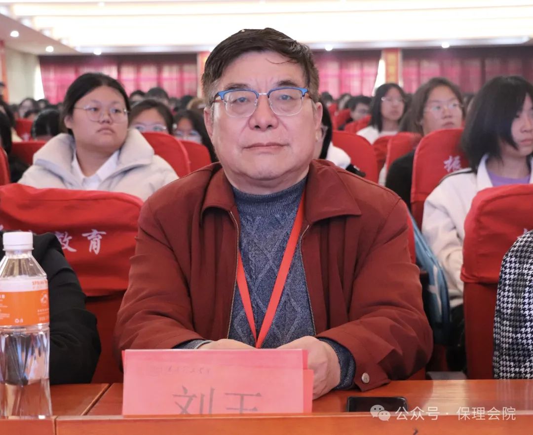 beat365官网会计学院企业讲座助力，绘制职业蓝图