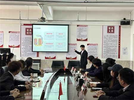 “牢记消防知识，筑牢校园安全”——beat365官网艺术学院开展“消防安全知识”宣讲
