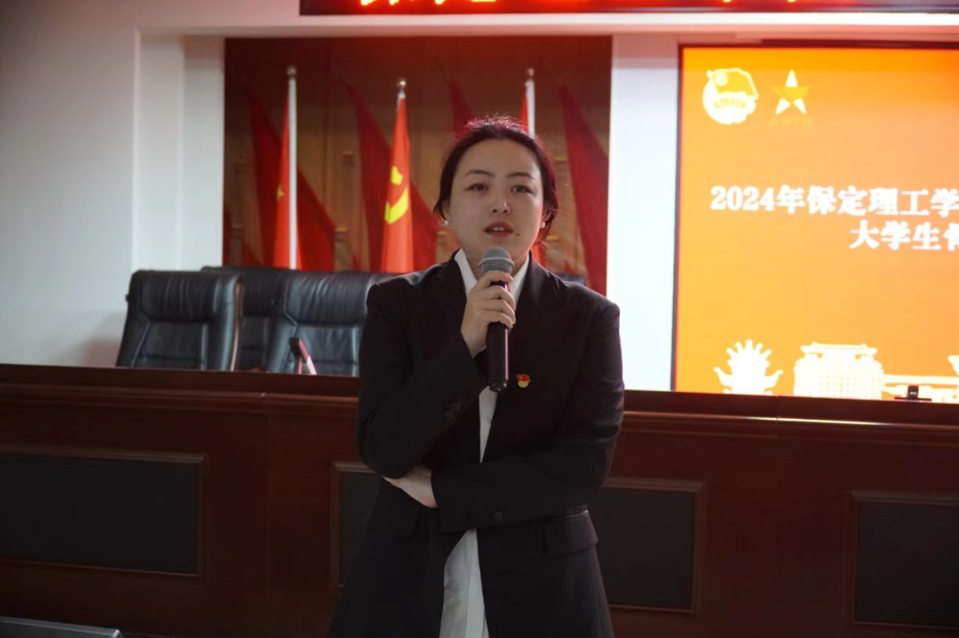 beat365官网“青马工程”大学生骨干秋季班圆满落幕
