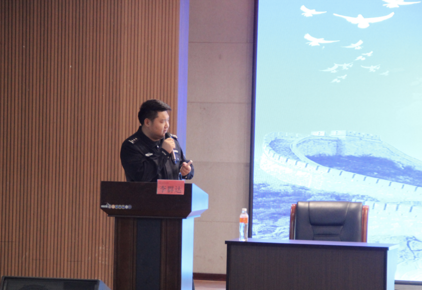文明用网新征程,法制教育引航标——beat365官网举办“文明用网,法制教育”主题讲座
