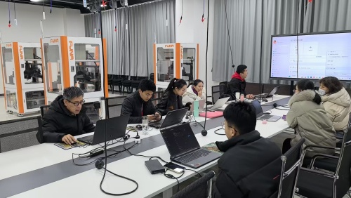 资源学院举办智能制造专业培训,赋能教师技能升级与创新教学