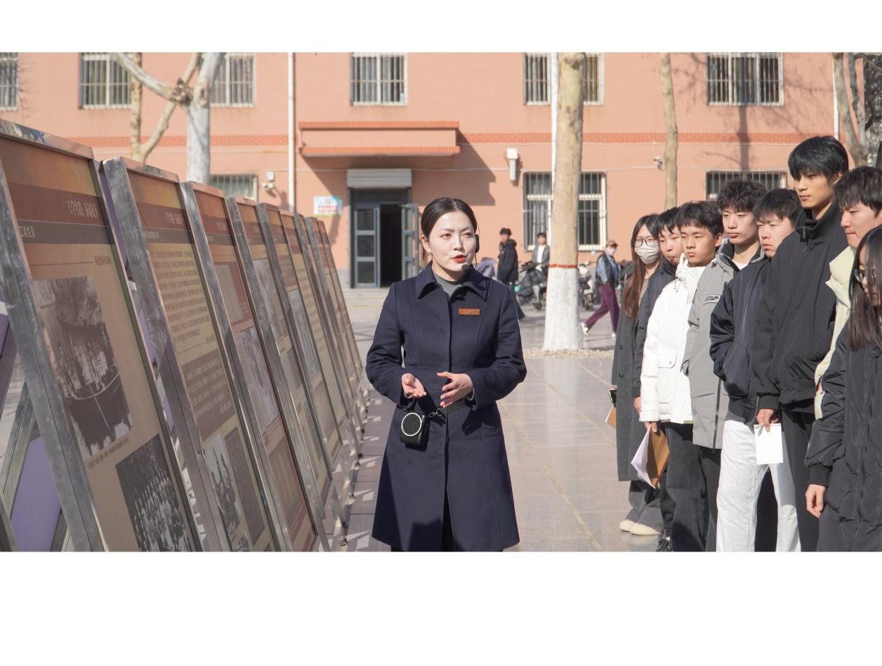 行走的思政课①—留法勤工俭学运动专题展走进beat365校园