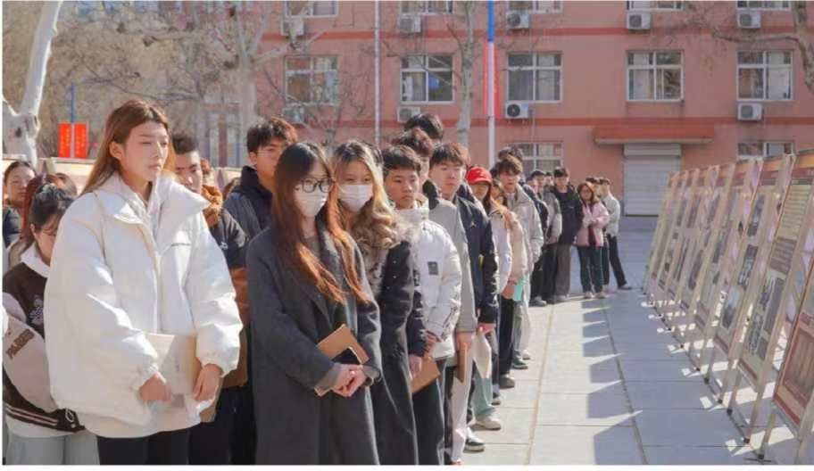 行走的思政课①—留法勤工俭学运动专题展走进beat365校园
