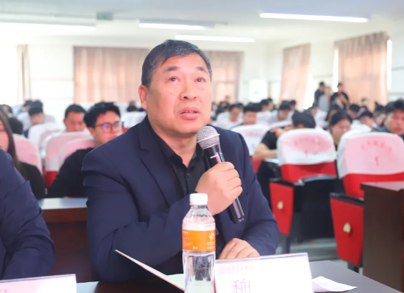 网格深耕展实绩 群贤共话绘蓝图||beat365官网学生工作网格化管理汇报