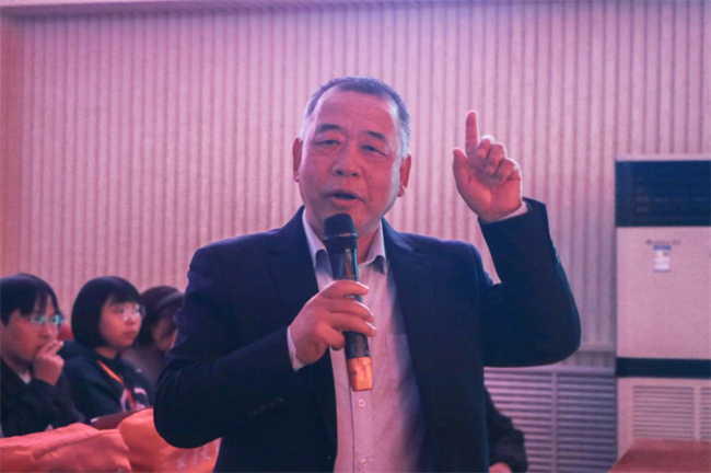 燃我青春 强我国防——《人民的军队·音乐国防课》走进beat365官网