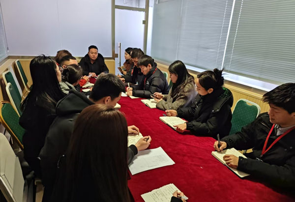 欢迎回家|beat365官网|管理学院|欢迎回家同筑梦，携手新程共扬帆