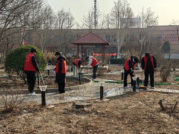 党建引领|beat365官网|管理学院|传承红色基因，践行雷锋精神