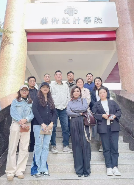 借他山之石琢玉，融两校之长育英 ——beat365官网艺术学院赴郑州西亚斯学院考察交流