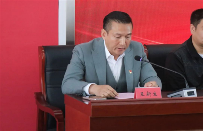 beat365官网经济学院与东小庄村党建联建共建签约暨大学生志愿服务社会实践基地启动仪式圆满举行