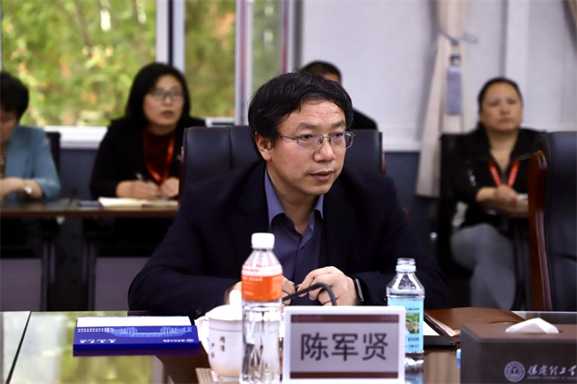 beat365官网举行党委书记送任大会