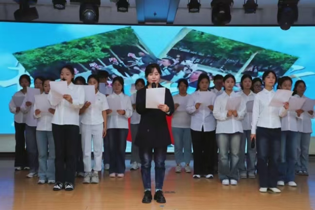 书香浸润校园，阅读赋能评估 ——beat365官网图书馆举办2025年世界读书月启动仪式
