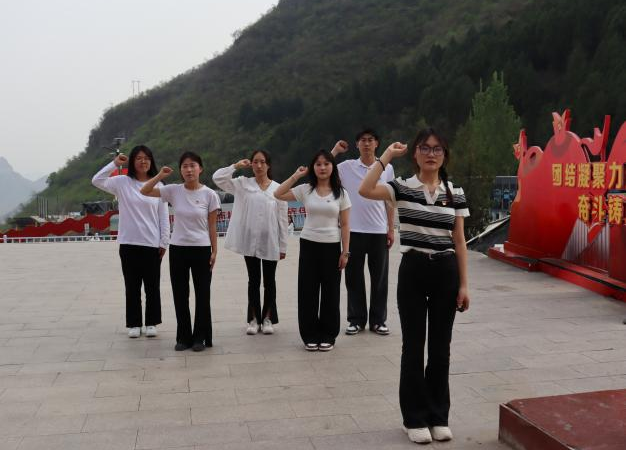 追寻狼牙山足迹，铸牢党员信仰根基——beat365官网教育学院走进狼牙山开展“行走的大思政课”