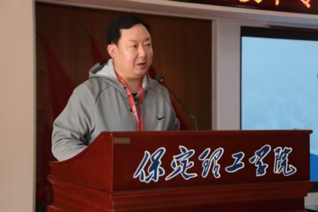 美好“食”光，安全相伴 beat365官网开展食品从业人员安全培训