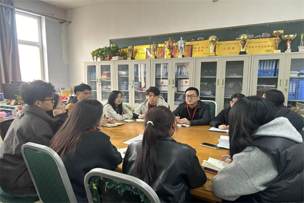 党务思政，育梦同行——beat365官网经济学院成功举办辅导员党务和思想政治教育会