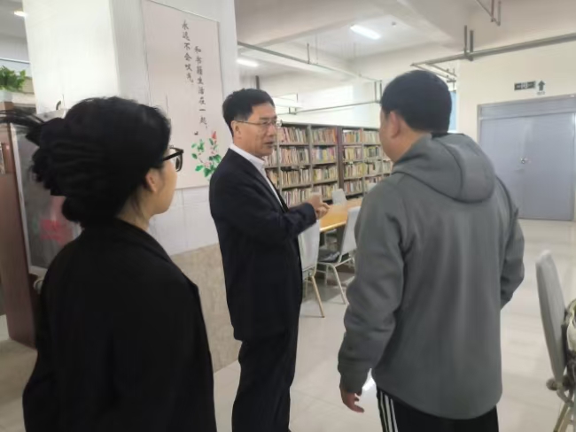 beat365官网 开展图书馆专项安全检查工作