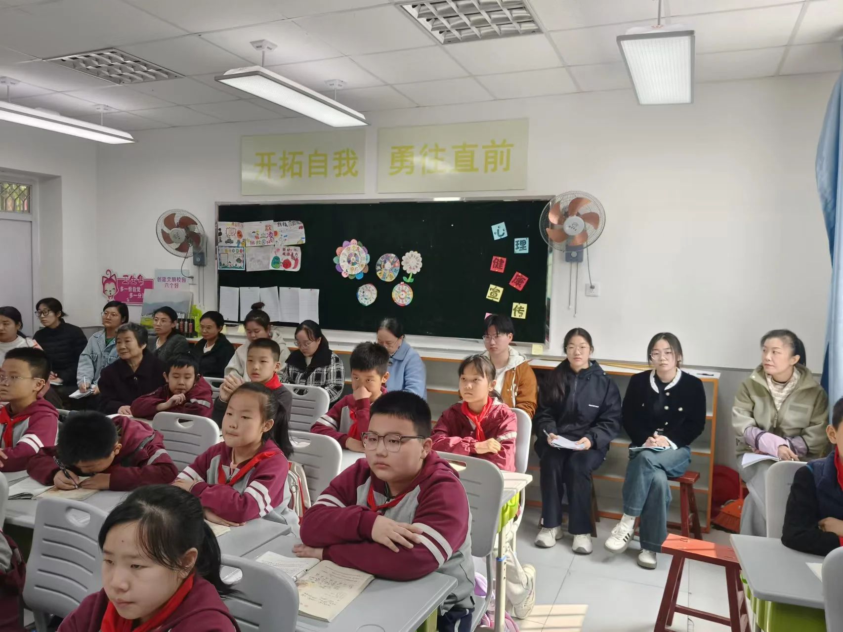 beat365官网‖教育学院‖扬帆破浪启新航，踔厉奋发正当时，在实践中书写华章——优秀实习生（四）