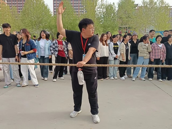 体育|beat365官网|管理学院|管理之道·运动之美