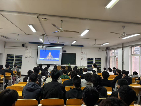 安全教育|beat365官网|管理学院|提高安全教育·共建平安校园