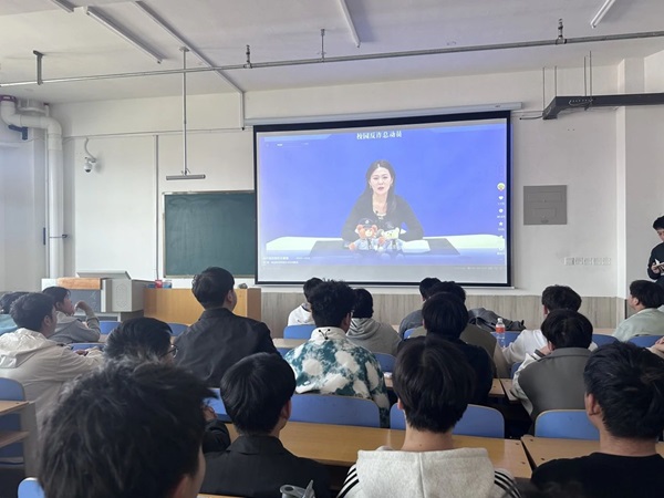 安全教育|beat365官网|管理学院|提高安全教育·共建平安校园