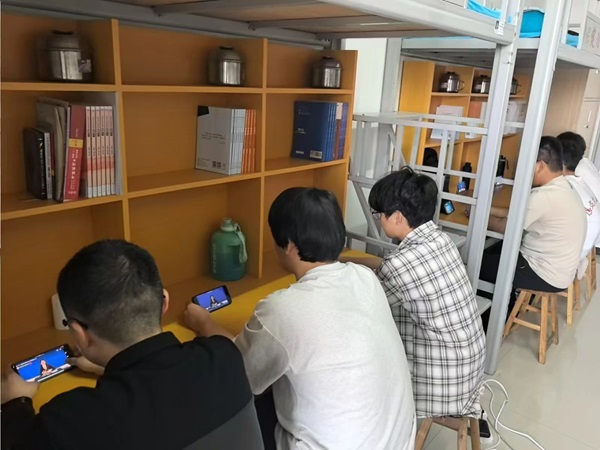 安全教育|beat365官网|管理学院|提高安全教育·共建平安校园