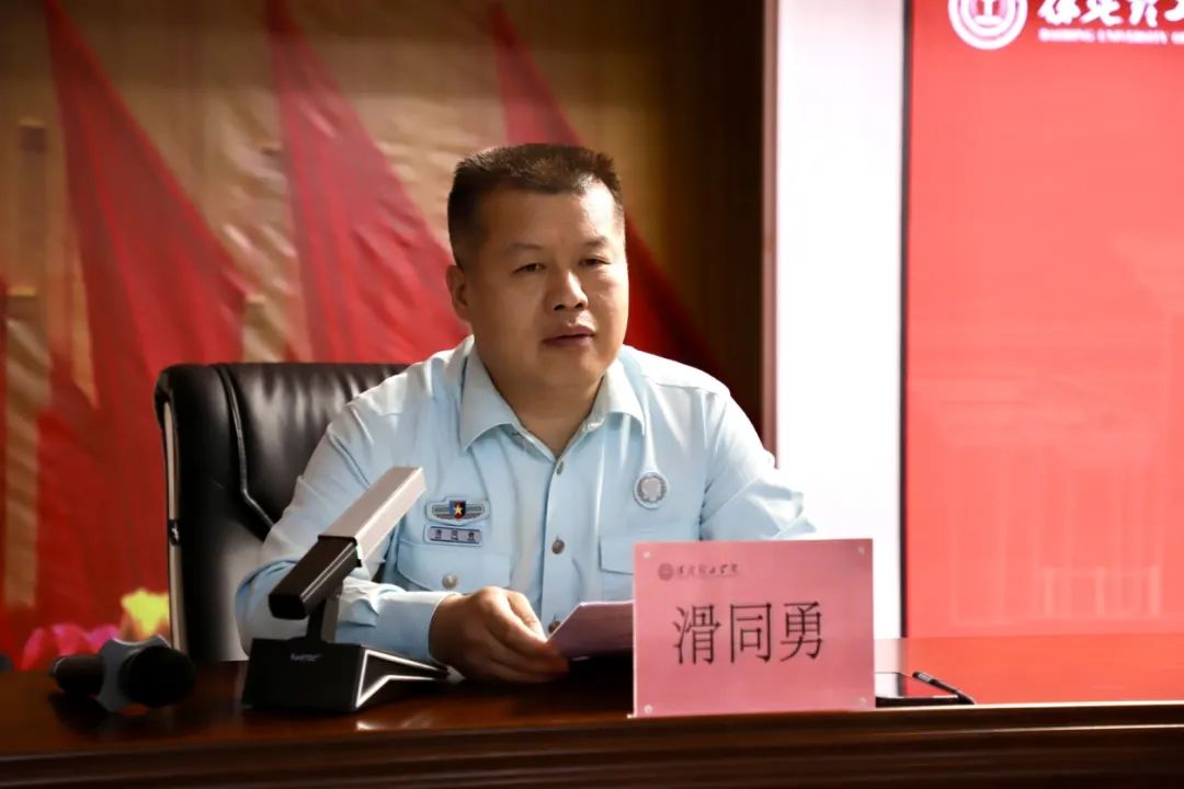 宣讲燃军梦,青春筑国防—beat365官网征兵宣传进校园