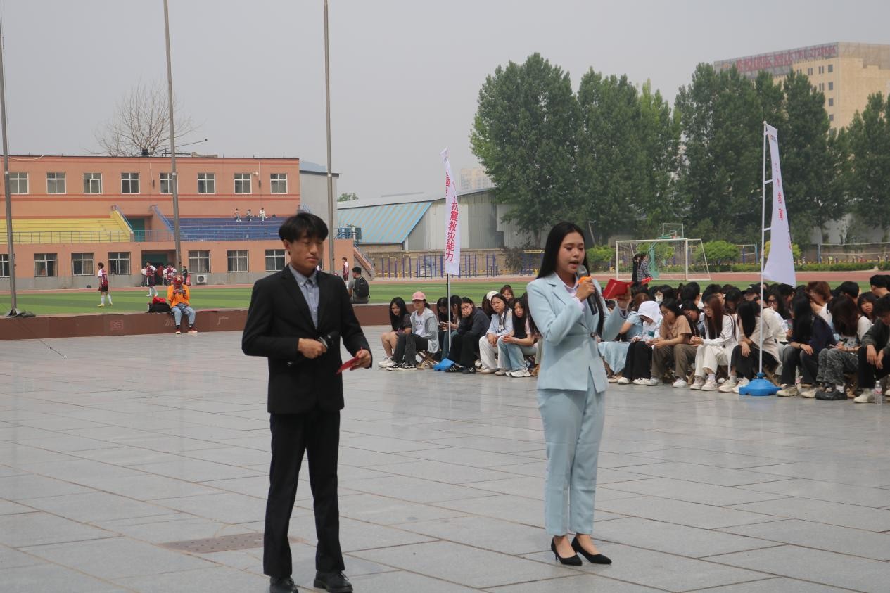 beat365官网康复医学院与保定市红十字会联合举办2025年地震灾害应急救援综合演练