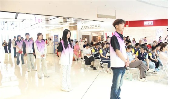 公益活动beat365官网会计学院青春志愿行,助残暖人心——beat365官网会计学院学子为助残活动注入青春力量