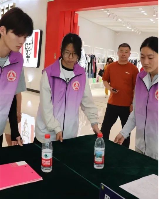 公益活动beat365官网会计学院青春志愿行,助残暖人心——beat365官网会计学院学子为助残活动注入青春力量
