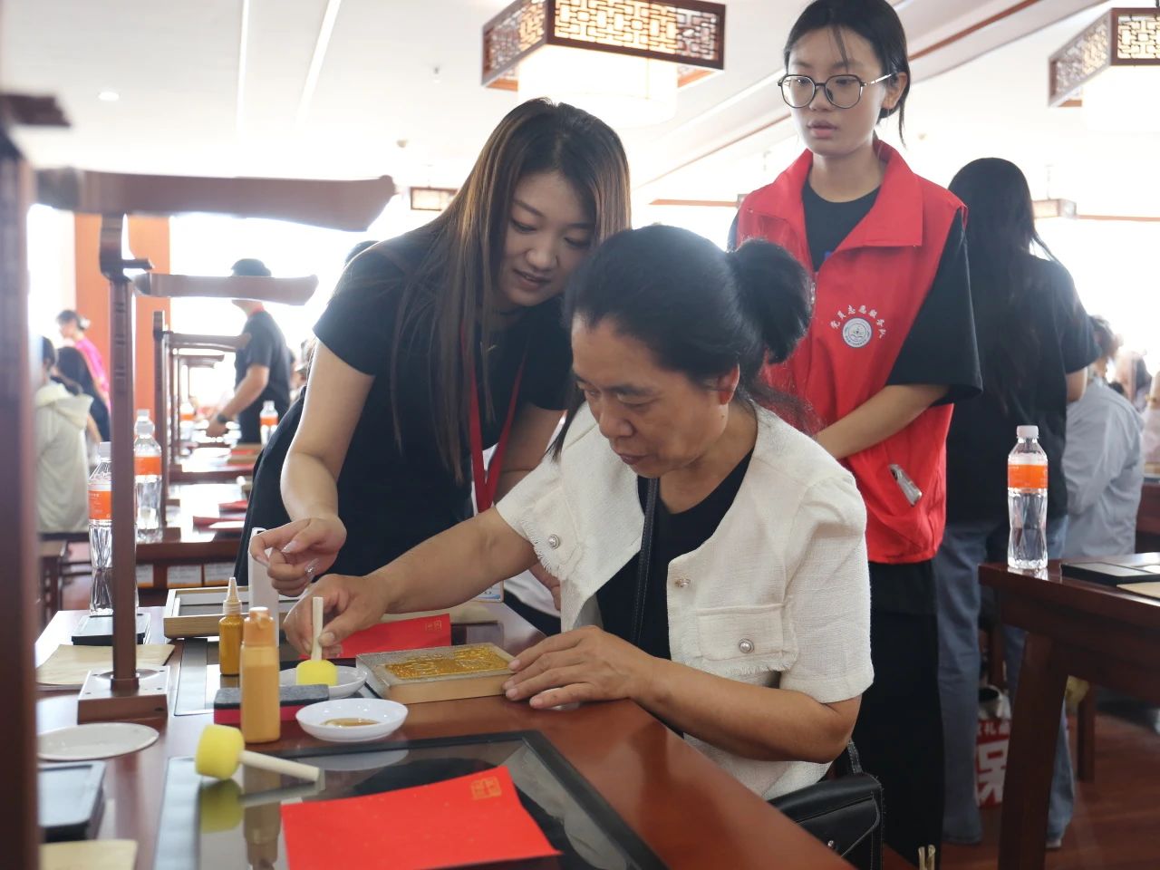 beat365官网‖教育学院‖遇见未来，共育花开—2025届教育学院家长接待日圆满完成