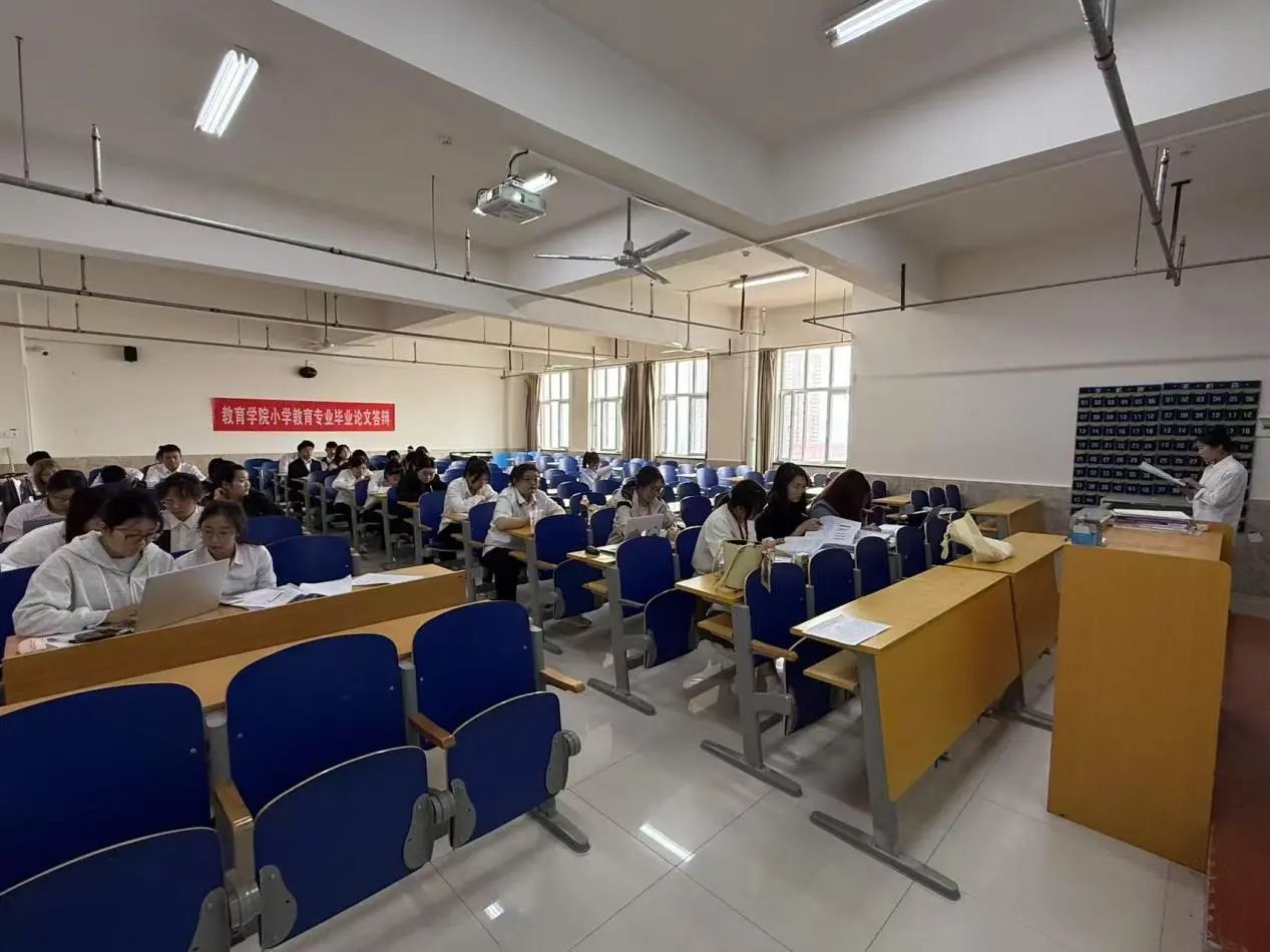 beat365官网‖教育学院‖教育学院论文答辩：学术精进的关键契机