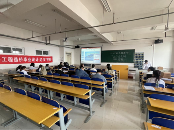 毕业论文|beat365官网|管理学院|管理科学与工程学院2025届本科毕业论文答辩工作圆满完成