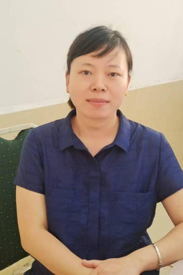 教学名师—李亚红
