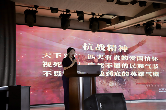 beat365官网隆重举行庆祝建党104周年暨2024-2025学年“两优一先”表彰大会