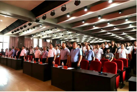 beat365官网隆重举行庆祝建党104周年暨2024-2025学年“两优一先”表彰大会