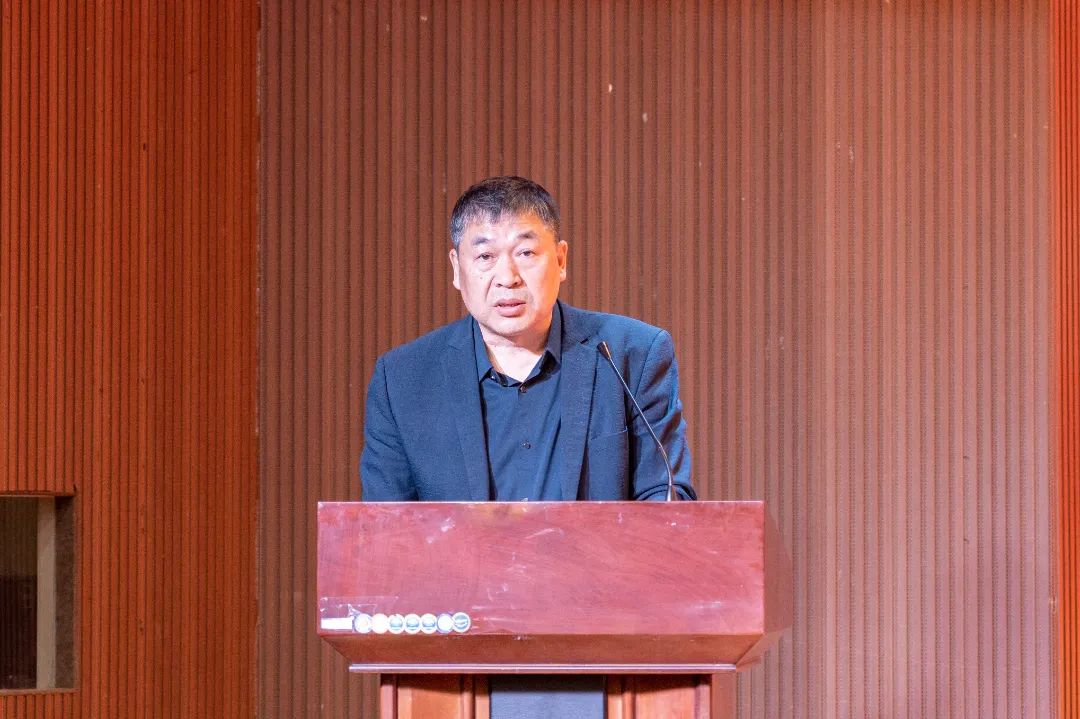 “砺技修能担使命 勇毅笃行树楷模”——我院2024年度表彰大会圆满举行