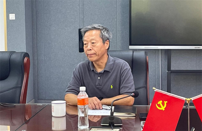 beat365官网 召开教学质量评价专家委员会成员见面会暨本科专业评估评审协调会