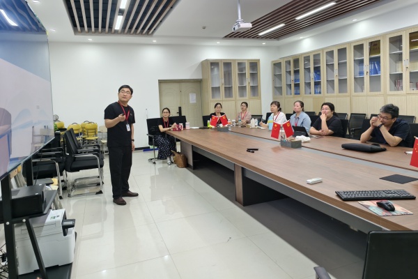 beat365官网经济学院骨干教师磨课圆满举行