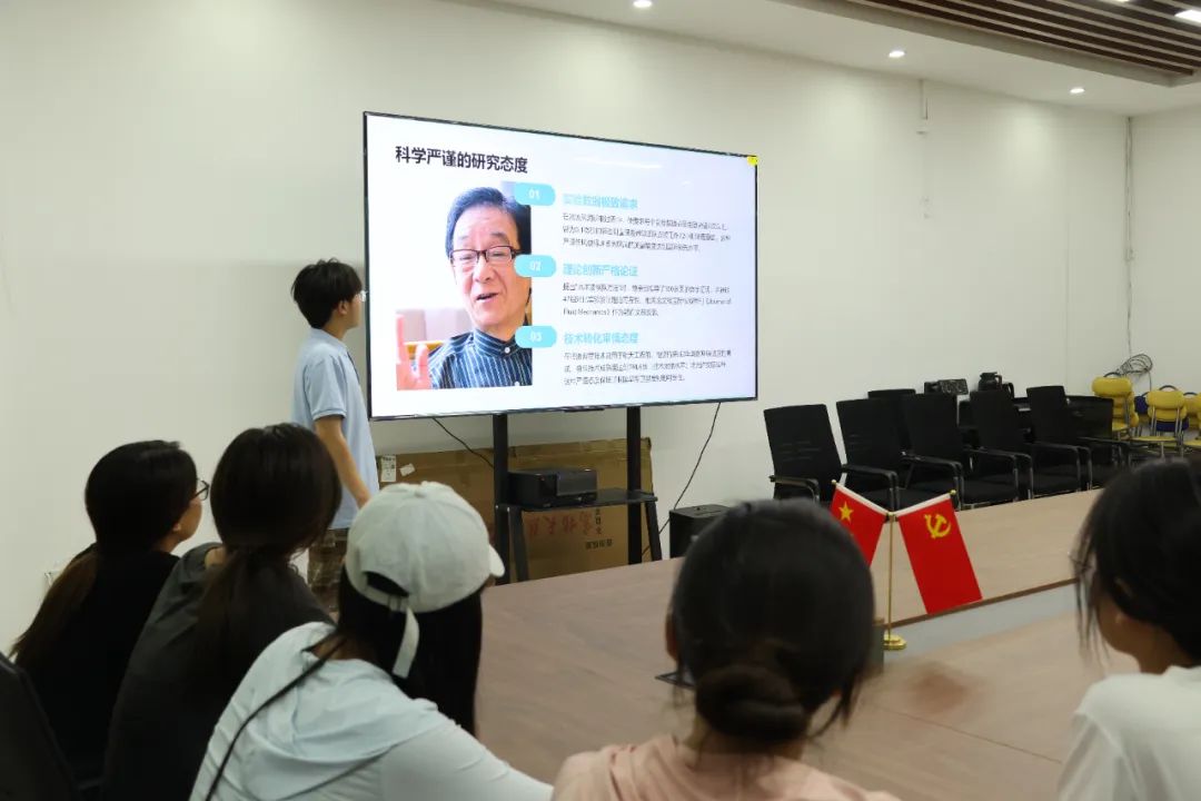 科学家精神进校园———beat365官网“青科声宣讲团”系列活动（三）