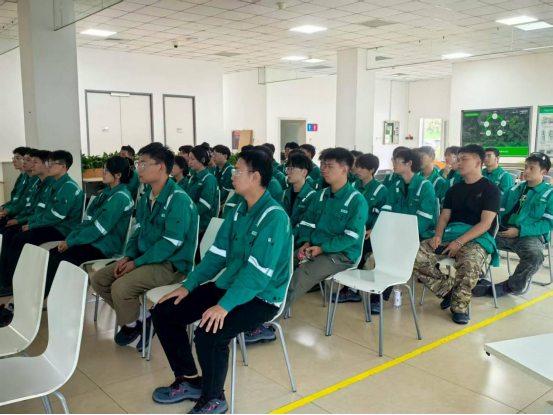 我院学子赴施耐德电气(中国)有限公司西安分公司暑期实习 收获成长与奋进力量