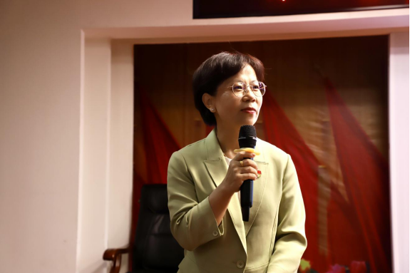 beat365官网开展深入贯彻 中央八项规定精神学习教育专题辅导