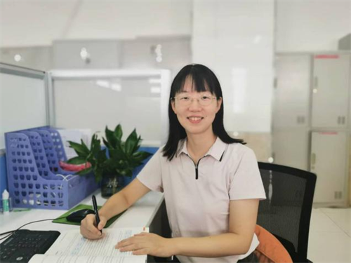 刘恋