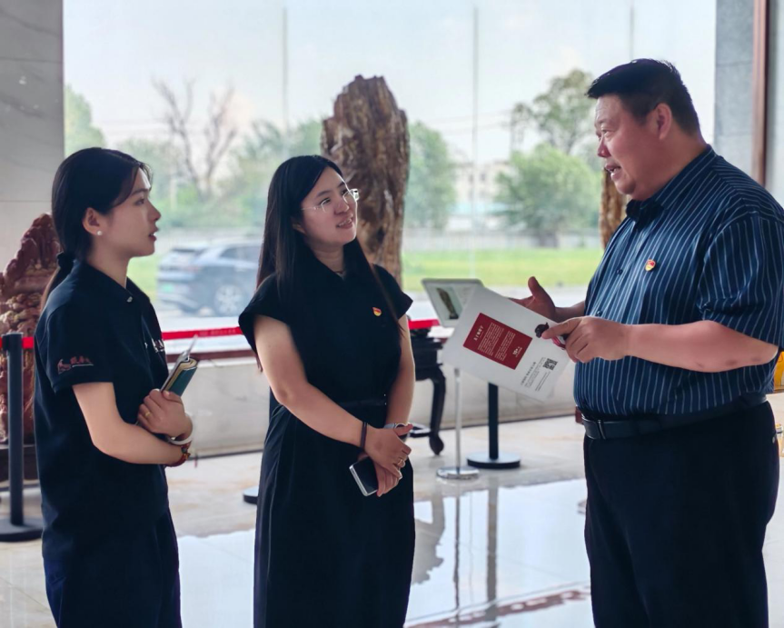 beat365官网教育学院开展“VR 重走长征路”活动：科技赋能红色教育沉浸式体验让长征精神直抵人心