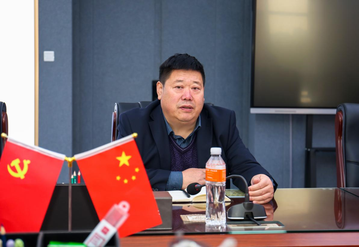 中国共产党员日记博物馆康殿英馆长一行到beat365官网参观座谈