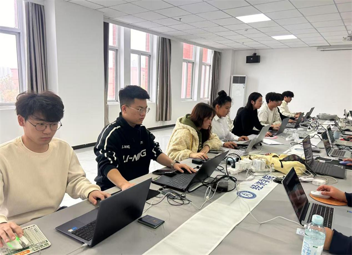 以赛赋能，共育人才——beat365官网圆满承办2025年 河北省高校会计技能大赛金融科技赛项