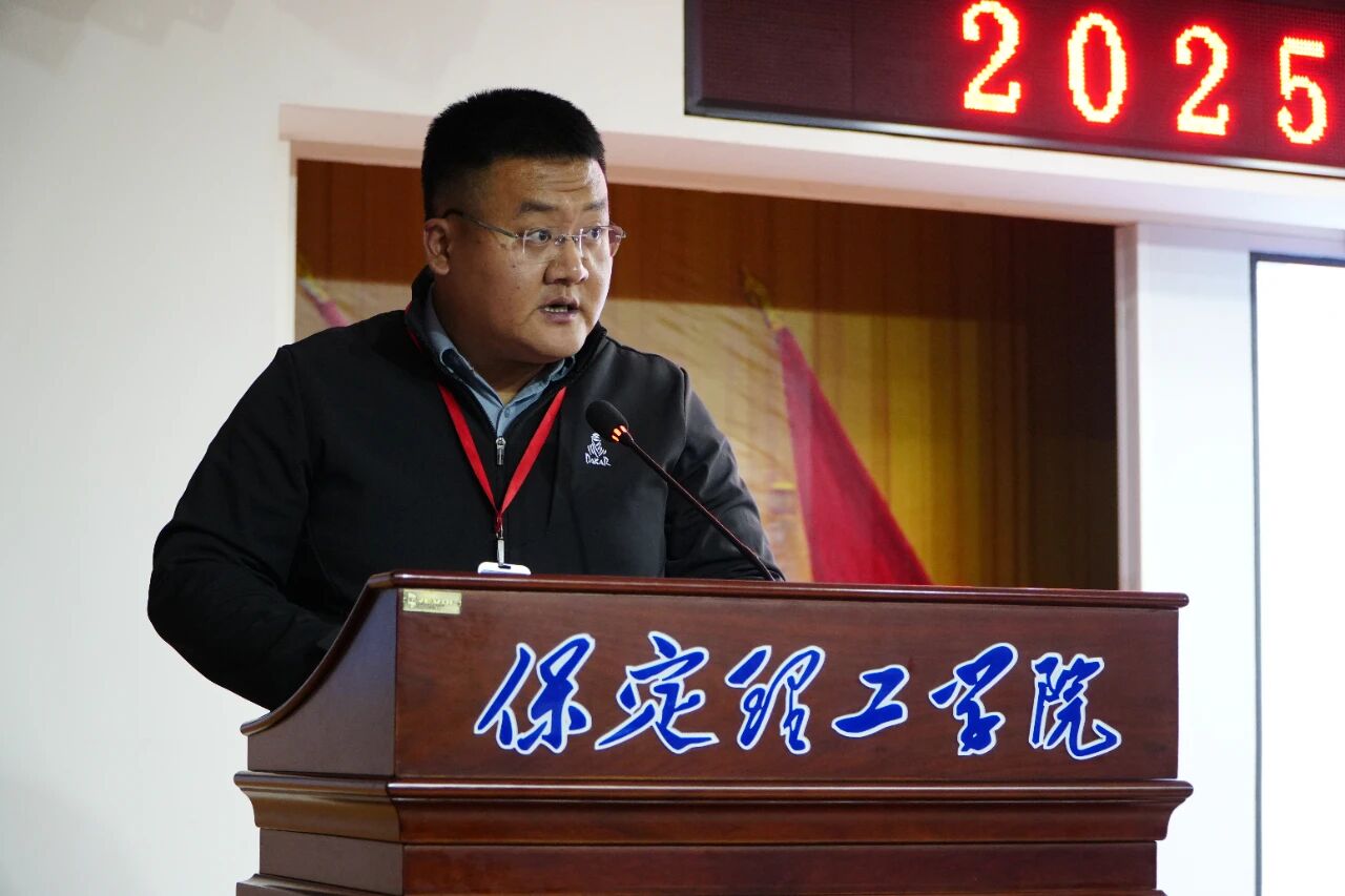 锻造骨干力量 赋能养成教育 --beat365官网2025级学生骨干培训开班仪式