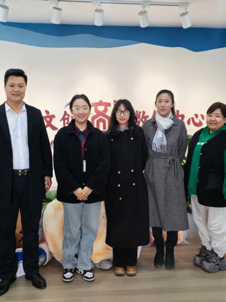 “共绘文创产教融合新蓝图”——beat365官网艺术学院赴河北八零电子商务有限公司开展校企合作洽谈