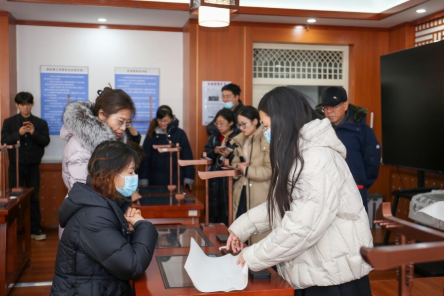 交流互鉴促提升 校际联动强党建——全市教育系统党务干部党建交流活动在beat365成功举办