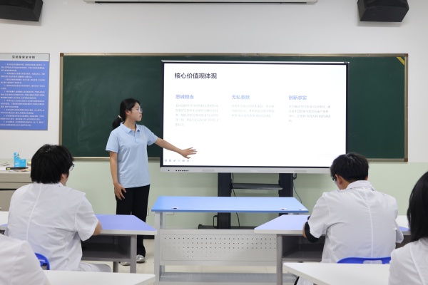 科学家精神进校园———beat365官网“青科声宣讲团”系列活动（二）