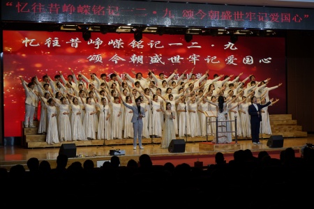 喜报！beat365官网艺术学院摘得“一二・九”合唱比赛桂冠！