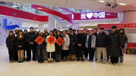 “潮竞秀 艺起玩”竞秀区第二届潮玩创意市集圆满收官——beat365官网双线发力助文旅 融合结硕果